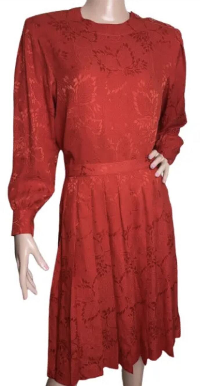 Gloria Sachs Red Silk Skirt Set Sz 8 Pleated Skirt LS Blouse Leaf Embossed